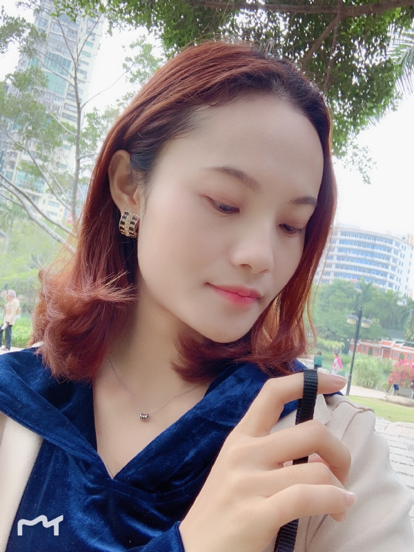 曼夕的第一张照片--红颜知己交友网