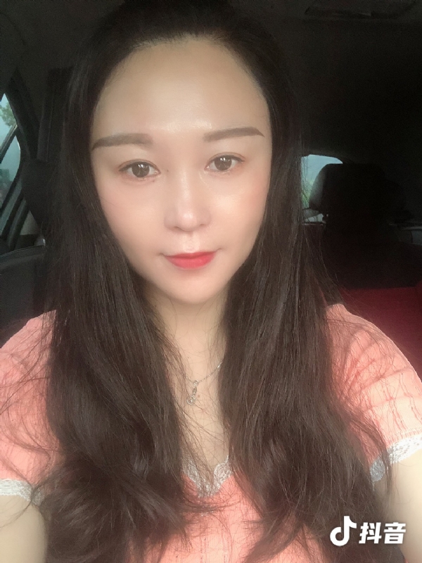 云云的第一张照片--红颜知己交友网