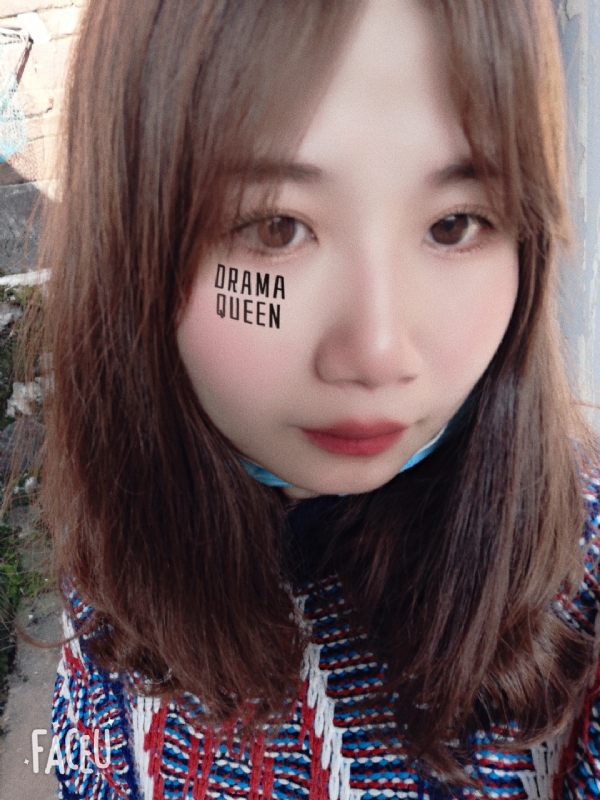 花开半夏的第一张照片--红颜知己交友网