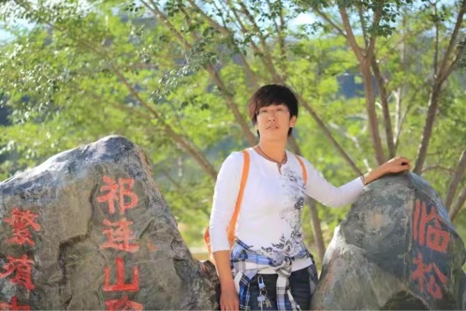 弱水河边青春草的第一张照片--红颜知己交友网