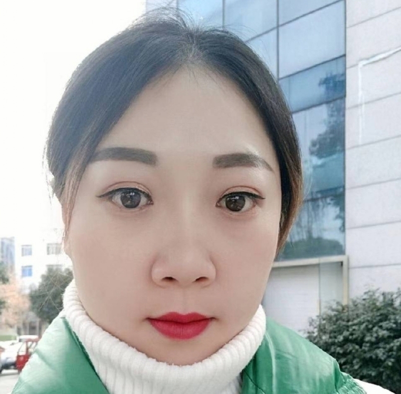 袁芳的第一张照片--红颜知己交友网