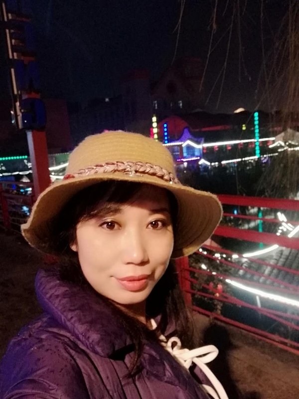 阳光明媚的第一张照片--红颜知己交友网