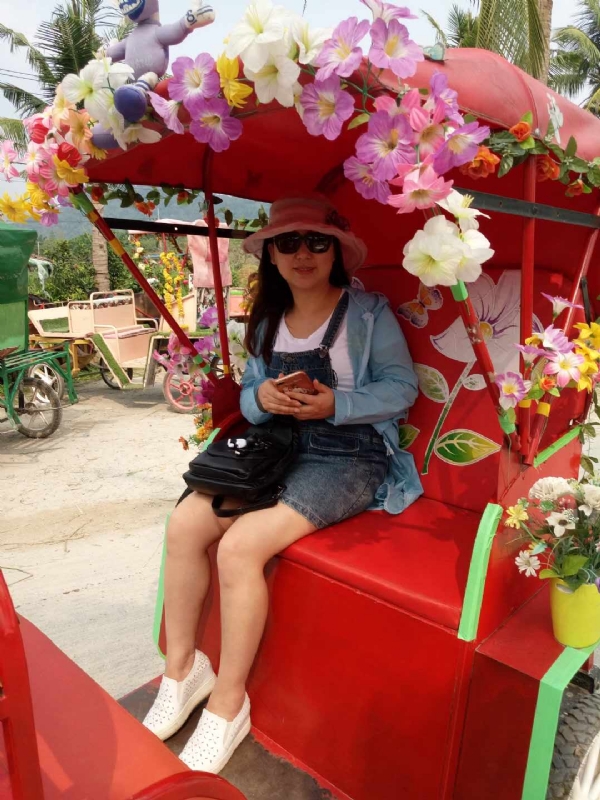 雨纷纷的第一张照片--红颜知己交友网