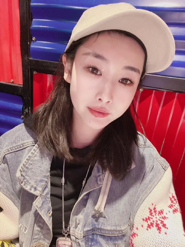 玲珑的第一张照片--红颜知己交友网