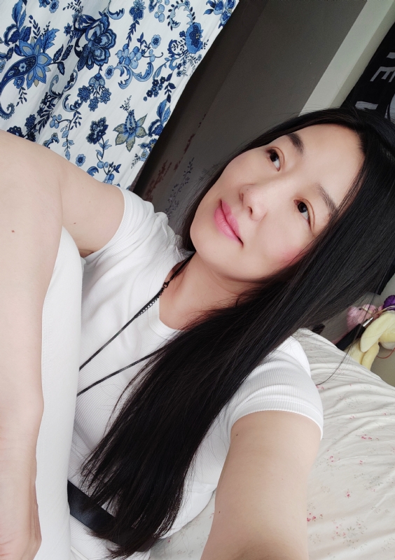 apple的第三张照片--红颜知己交友网