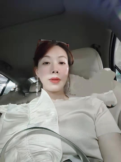 曙光的第一张照片--红颜知己交友网