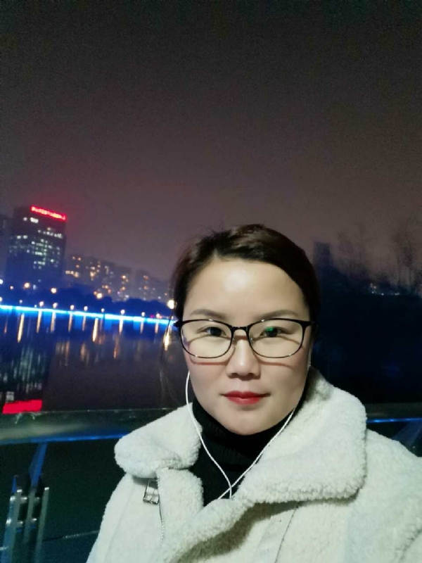 小英的第一张照片--红颜知己交友网