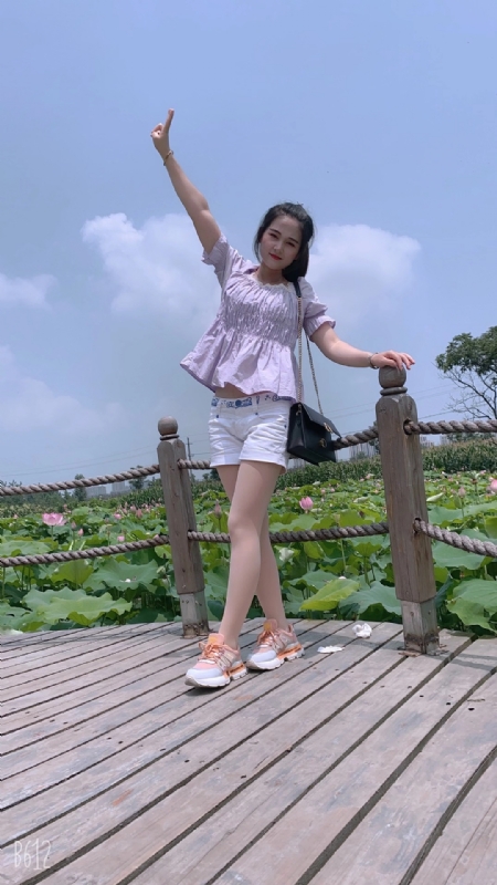 秋水伊人的第一张照片--红颜知己交友网