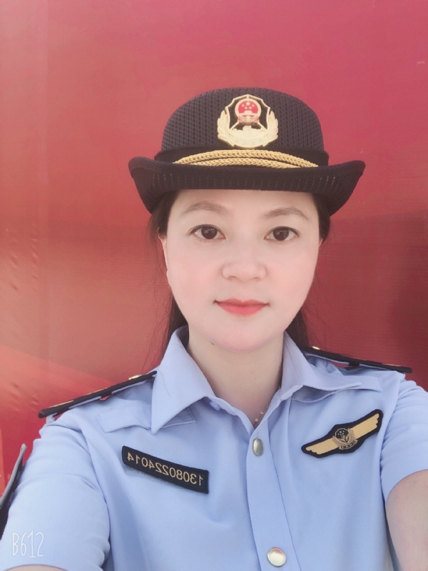 明明的第一张照片--红颜知己交友网