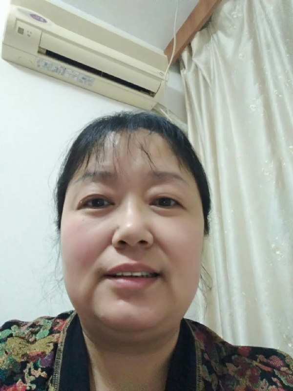 雨中漫步的第一张照片--红颜知己交友网