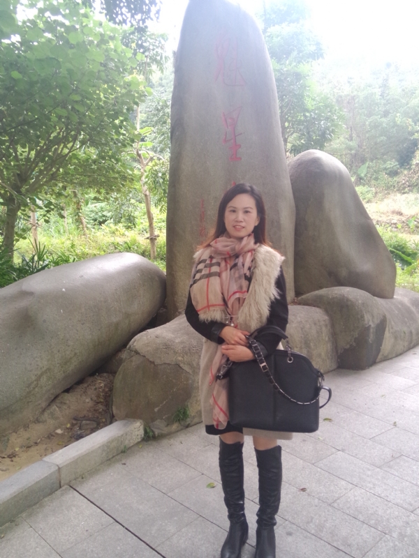 E欣的第一张照片--红颜知己交友网