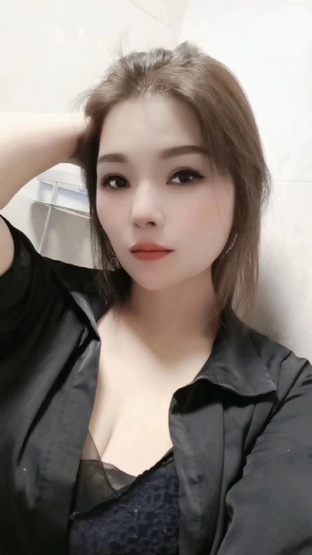 爱笑的女孩的第一张照片--红颜知己交友网