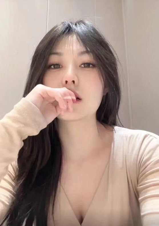 勾人心魂大美人的第一张照片--红颜知己交友网