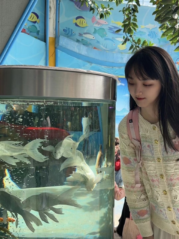 yiyi的第一张照片--红颜知己交友网