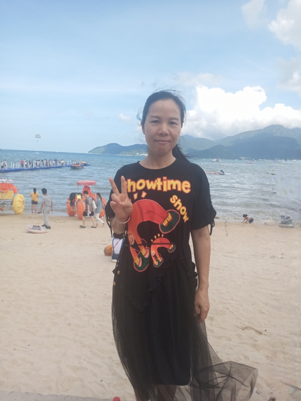 容容的第一张照片--红颜知己交友网