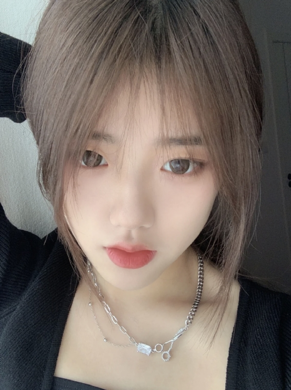 依依的第一张照片--红颜知己交友网