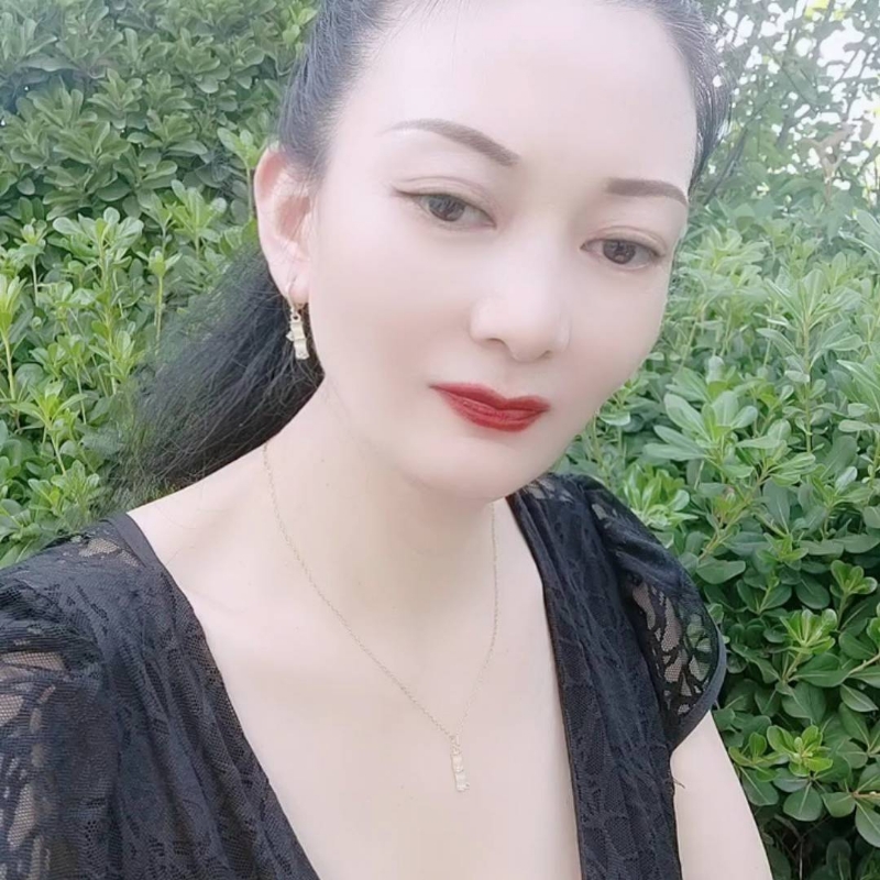 寻爱的第一张照片--红颜知己交友网